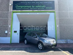 Gris / plata Usado 2009 Nissan Qashqai Tekna SUV | 9100 € (Precio justo)