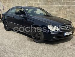 Azul Usado 2007 Mercedes CLK220 Avantgarde Coupe | 3500 € (Super precio)