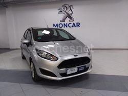 Gris / plata Usado 2016 Ford Fiesta Trend Utilitario | 8400 € (Buen precio)