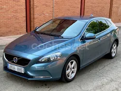 Azul Usado 2014 Volvo V40 Momentum Familiar | 12.500 € (Un poco caro)