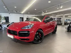 Rojo carmín Usado 2021 Porsche Cayenne GTS SUV | 109.900 €