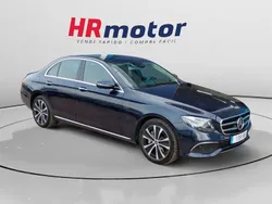 Azul Usado 2019 Mercedes E300 Berlina | 32.690 € (Un poco caro)