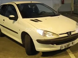 Blanco Usado 2000 Peugeot 206 Berlina | 2000 € (Precio justo)