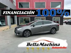 Blanco Usado 2018 Toyota Avensis Advance Berlina | 10.975 € (Buen precio)