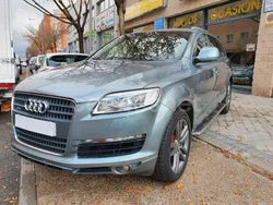 Verde Usado 2006 Audi Q7 SUV | 13.995 € (Caro)