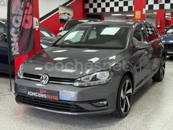 Gris / plata Usado 2018 VW Golf VII Advance Berlina | 14.990 € (Precio justo)