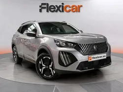 Gris Usado 2024 Peugeot 2008 Allure SUV | 18.590 € (Precio justo)