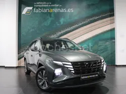 Gris / plata Usado 2024 Hyundai Tucson SUV | 25.900 € (Un poco caro)