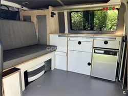 Blanco Usado 2014 VW T5 Pro Van | 19.900 € (Caro)