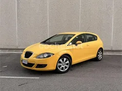Amarillo Usado 2009 Seat Leon Sport Berlina | 4500 € (Buen precio)