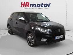 Azul Usado 2016 Ssangyong (KGM) Tivoli SUV | 10.290 € (Precio justo)