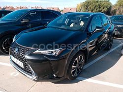 Negro Usado 2020 Lexus UX Executive Line SUV | 23.990 €