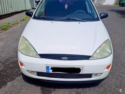 Blanco Usado 2000 Ford Focus Ambiente Berlina | 1900 € (Un poco caro)