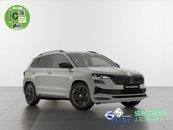 Gris Nuevo 2025 Skoda Karoq SportLine SUV | 34.038 € (Precio justo)