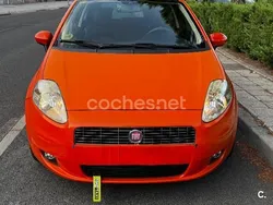 Naranja Usado 2008 Fiat Grande Punto Sport Utilitario | 3200 € (Precio justo)
