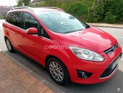 Rojo Usado 2014 Ford Grand C-Max Titanium Monovolumen | 6200 € (Precio justo)