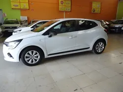 Blanco Usado 2021 Renault Clio V Business Berlina | 12.700 € (Precio justo)