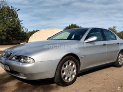 Gris / plata Usado 2002 Alfa Romeo 166 Distinctive Berlina | 2100 €