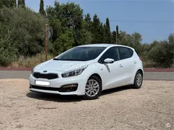 Blanco Usado 2017 Kia Ceed GT Berlina | 7690 € (Buen precio)