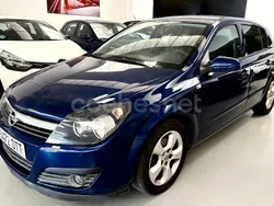 Azul Usado 2005 Opel Astra Cosmo Berlina | 4495 € (Precio justo)
