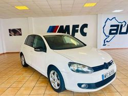 Blanco Usado 2010 VW Golf VI Advance Utilitario | 7500 € (Precio justo)