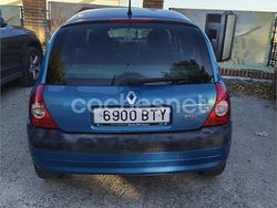 Azul Usado 2002 Renault Clio II Dynamique Berlina | 1500 € (Buen precio)