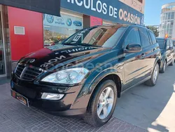 Negro Usado 2009 Ssangyong Kyron SUV | 8890 € (Caro)