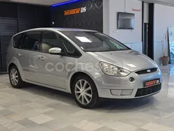 Gris / plata Usado 2007 Ford S-MAX Trend Monovolumen | 5900 € (Precio justo)