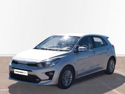 Gris / plata Usado 2023 Kia Rio Berlina | 13.990 € (Precio justo)
