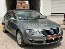 Beige Usado 2007 VW Passat Trendline Berlina | 4500 € (Precio justo)