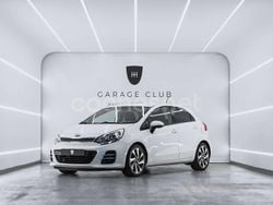 Blanco Usado 2017 Kia Rio Berlina | 8499 € (Precio justo)