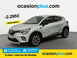 Gris / plata Usado 2023 Renault Captur Techno SUV | 21.950 € (Precio justo)