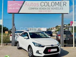 Blanco Usado 2017 Hyundai i20 Berlina | 9250 € (Precio justo)