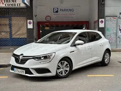 Blanco Usado 2018 Renault Mégane IV Business Berlina | 7995 € (Precio justo)