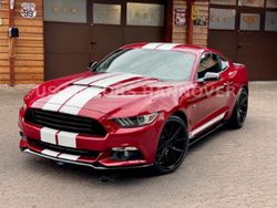 Rojo Usado 2016 Ford Mustang Coupe | 38.350 €