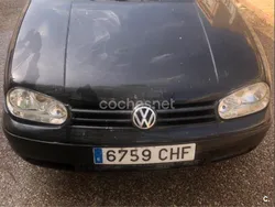 Negro Usado 2003 VW Golf IV Highline Berlina | 500 €