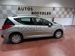 Gris / plata Usado 2010 Peugeot 207 Outdoor Outdoor Familiar | 3995 €