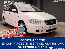 Blanco Usado 2008 Fiat Croma Dynamic Familiar | 3900 €