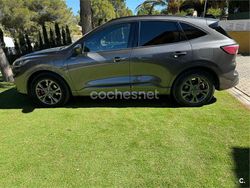 Gris / plata Usado 2022 Ford Kuga ST-Line SUV | 26.200 € (Precio justo)