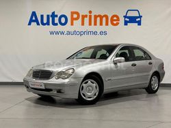 Gris / plata Usado 2003 Mercedes C220 Classic Berlina | 4970 € (Precio justo)