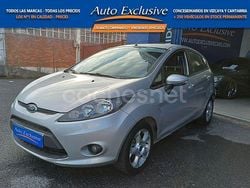 Gris / plata Usado 2010 Ford Fiesta Trend Utilitario | 5990 € (Precio justo)