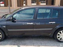 Negro Usado 2008 Renault Mégane III Dynamique Berlina | 3000 € (Super precio)