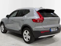 Usado 2024 Volvo XC40 Core SUV | 35.900 € (Precio justo)