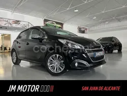 Negro Usado 2016 Peugeot 208 Style Utilitario | 9900 € (Precio justo)