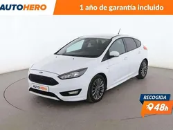 Blanco Usado 2018 Ford Focus ST-Line Berlina | 15.199 € (Buen precio)