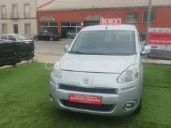 Gris / plata Usado 2013 Peugeot Partner Tepee Active Monovolumen | 8750 € (Buen precio)