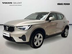 Beige Usado 2024 Volvo XC40 Core SUV | 31.990 € (Precio justo)