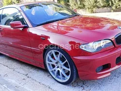 Rojo Usado 2004 BMW 330 Coupe | 8390 € (Caro)