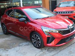 Rojo Usado 2024 Renault Clio V Techno Berlina | 16.450 € (Precio justo)