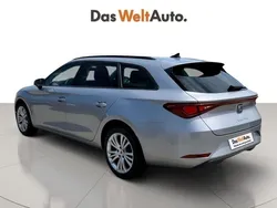 Gris plata Usado 2024 Seat Leon ST Style Familiar | 23.750 € (Precio justo)